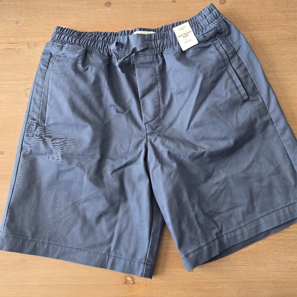 Boys navy blue elastic-waist shorts - new with tag